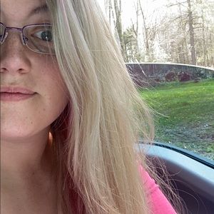 Meet your Posher, Annie